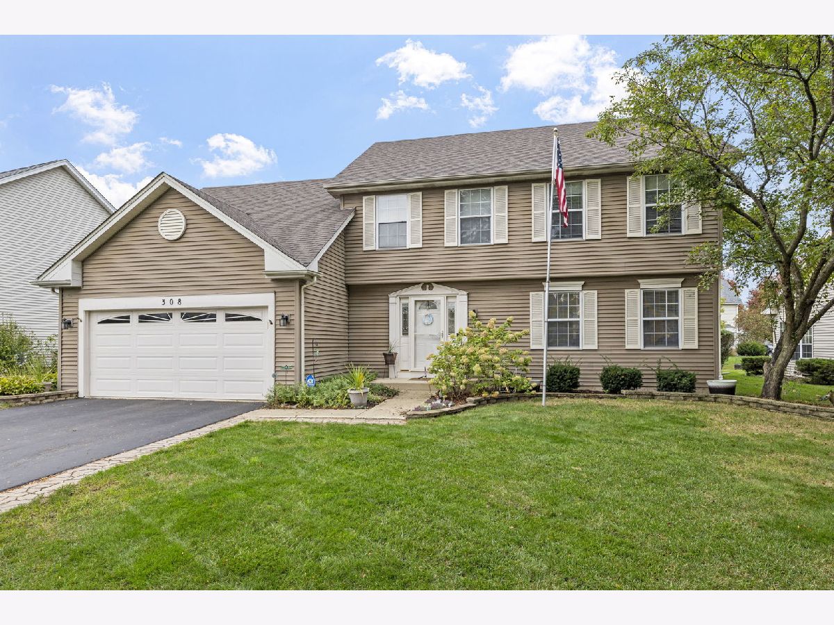 Homes & Townhomes For Sale Oakhurst Aurora Illinois, 308 Foxworth Court