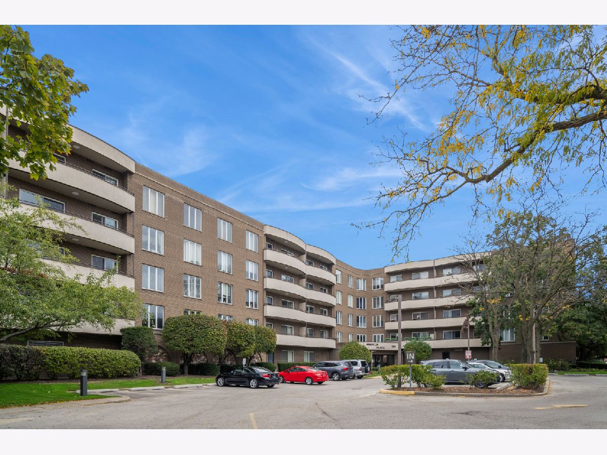 For Sale Lincolnwood Illinois, 7201 Lincoln Avenue