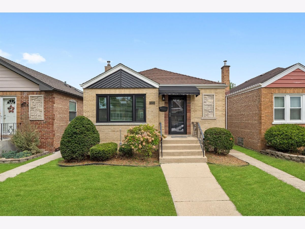  For Sale Chicago Illinois, 5653 Normandy Avenue