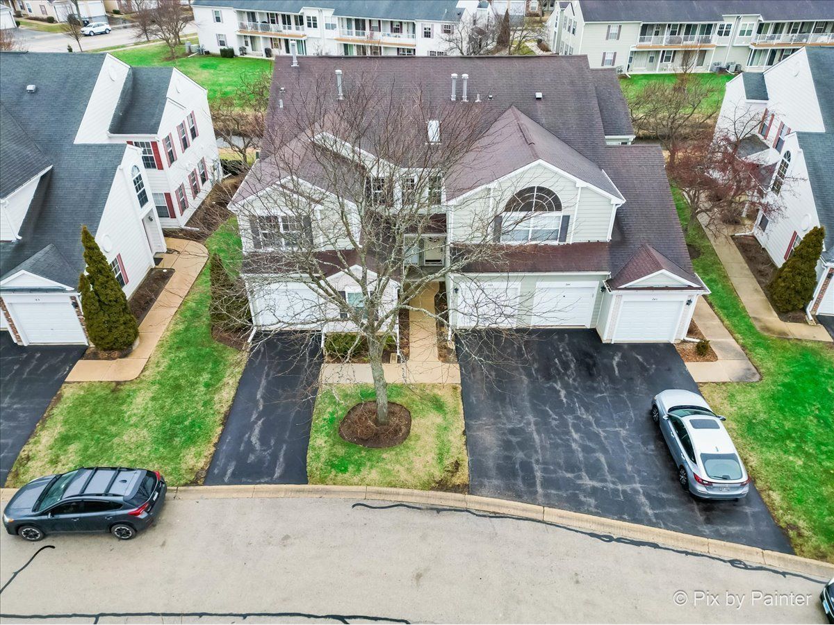  For Sale Streamwood Illinois, 20 Coolidge Court