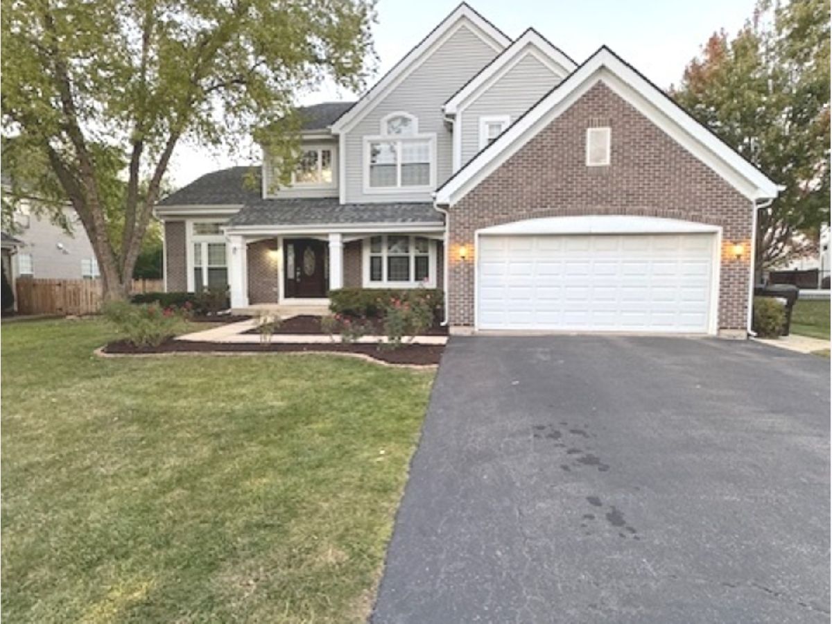  For Sale Lake Zurich Illinois, 1256 Eric Lane