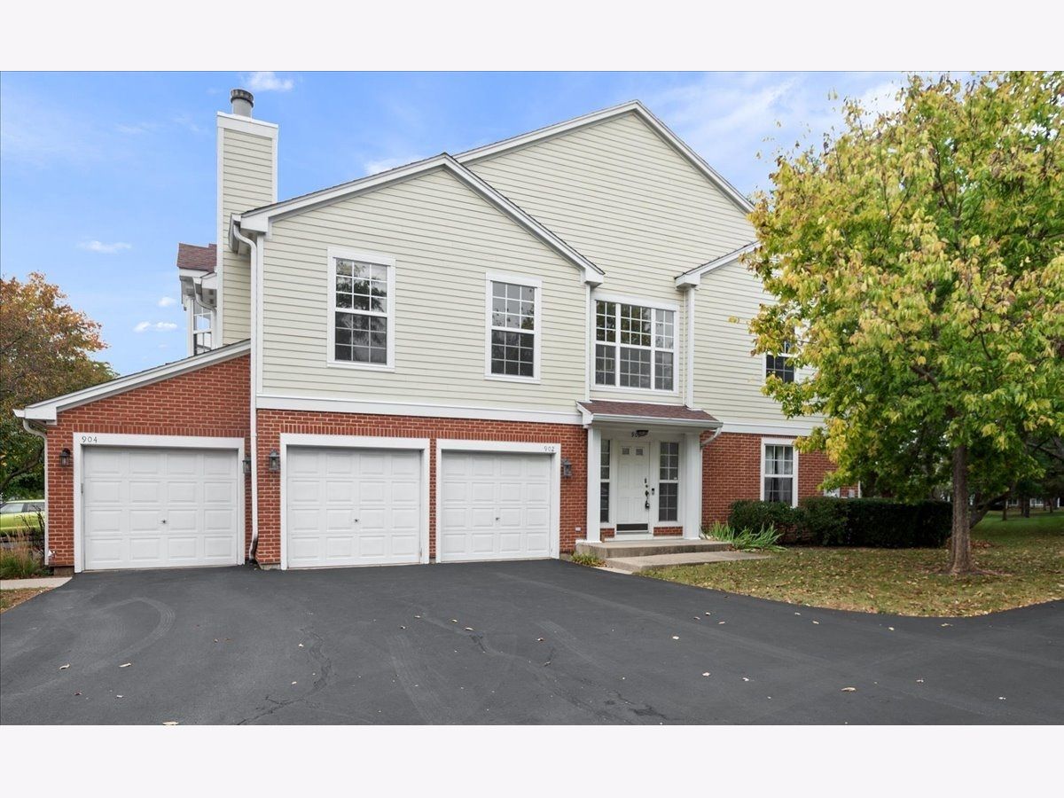  For Sale Vernon Hills Illinois, 902 Sparta Court