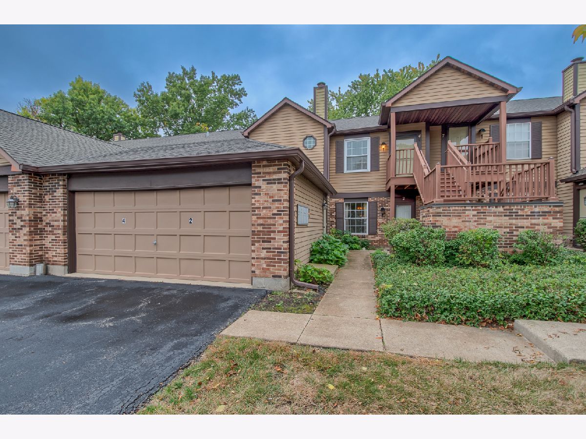 For Sale Glen Ellyn Illinois, 386 Sandhurst Circle
