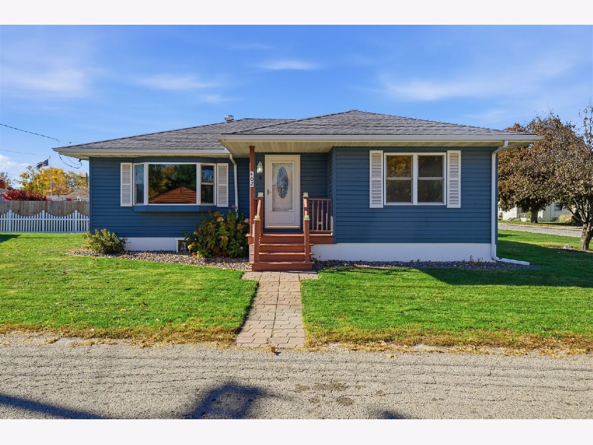  For Sale Streator Illinois, 402 Clark Street