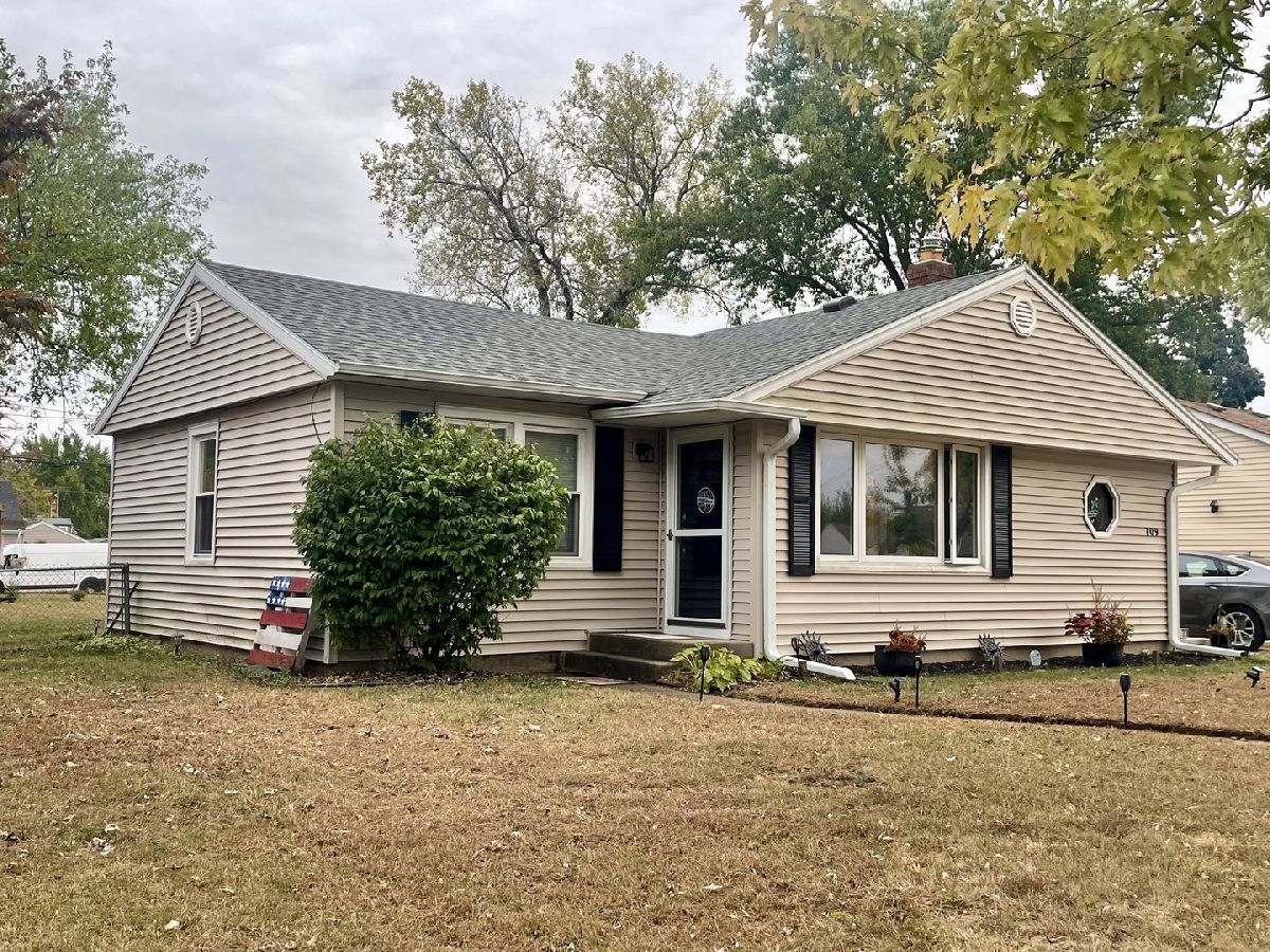  For Sale Loves Park Illinois, 709 Theodore Street