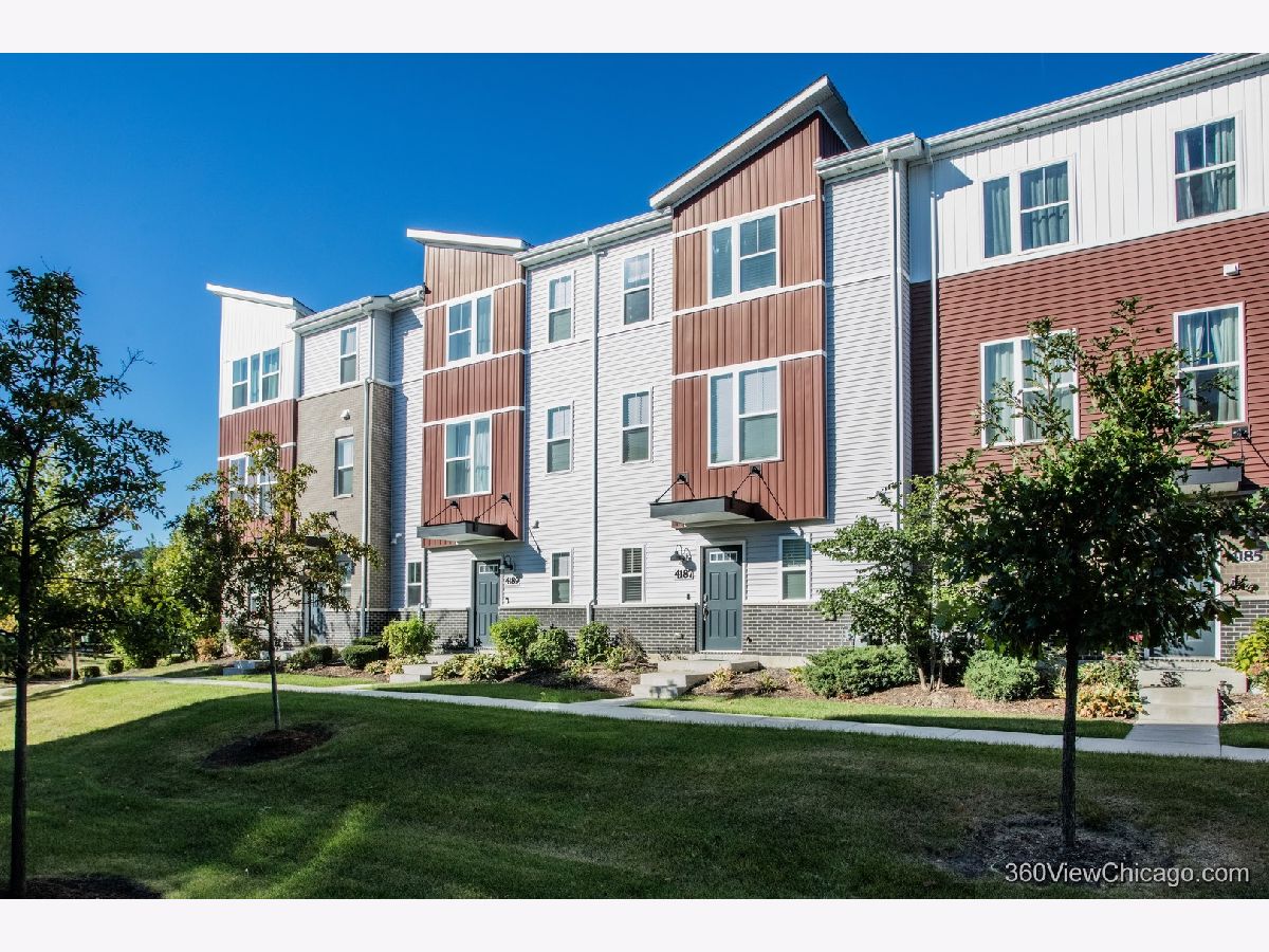  For Rent Aurora Illinois, 4187 Calder