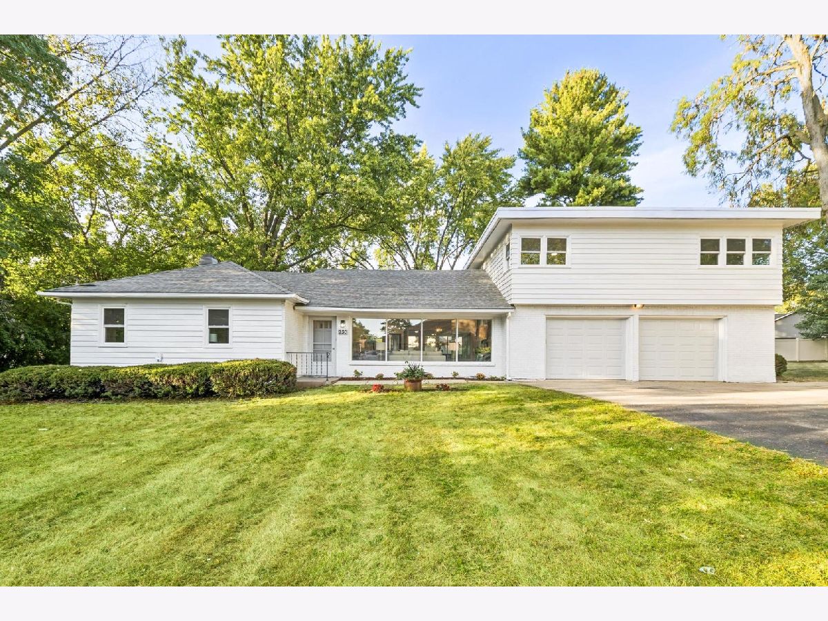  For Sale Elgin Illinois, 930 Jefferson Avenue