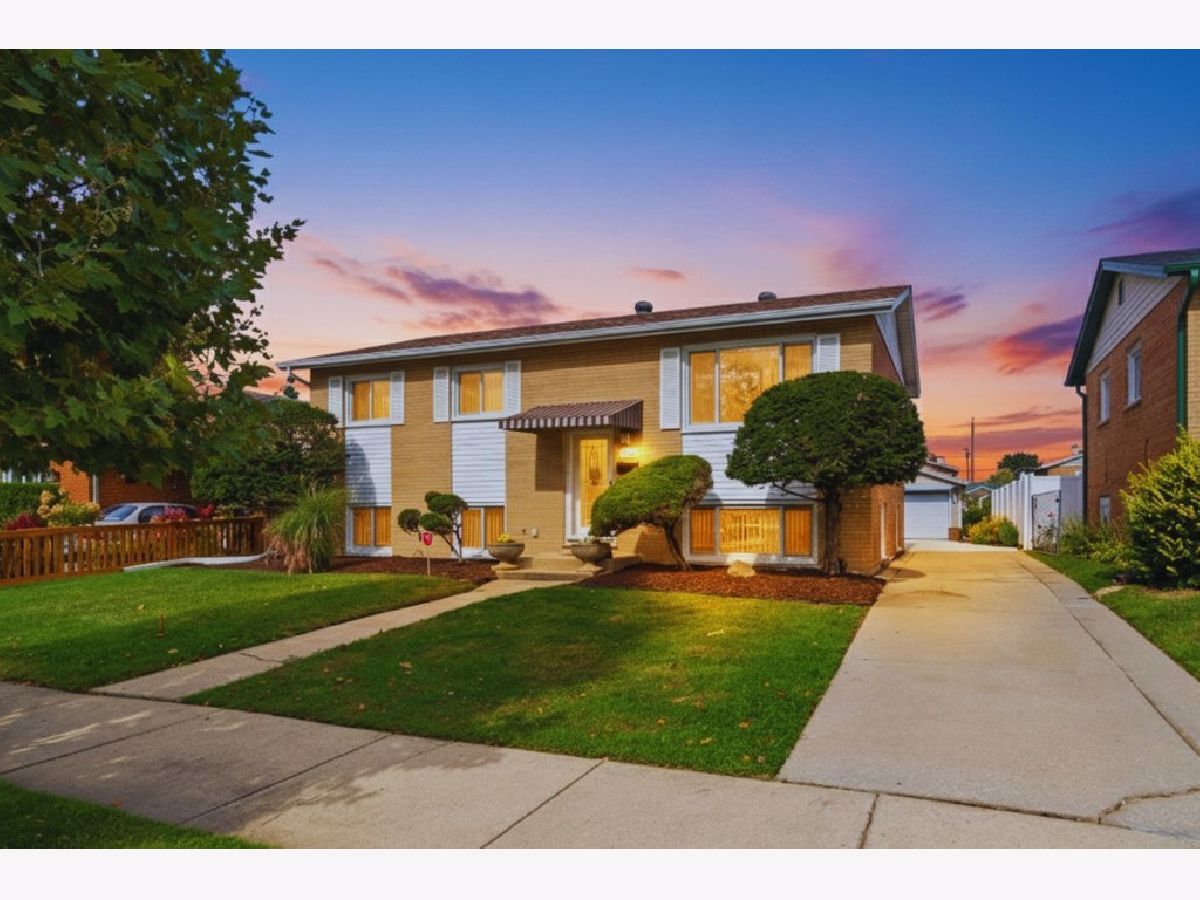 For Sale Alsip Illinois, 3404 125th Street