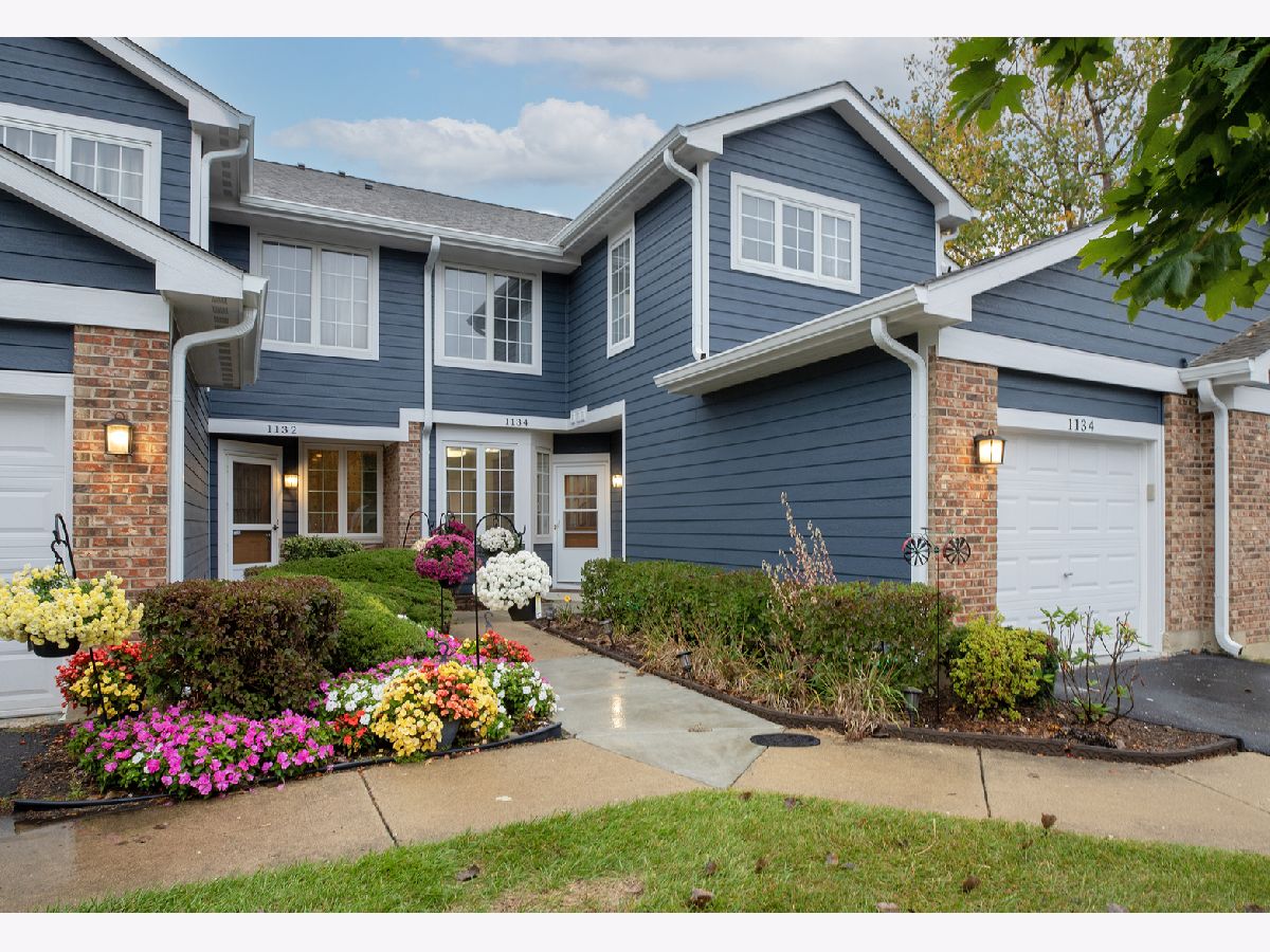  For Sale Palatine Illinois, 1134 Parkside Drive