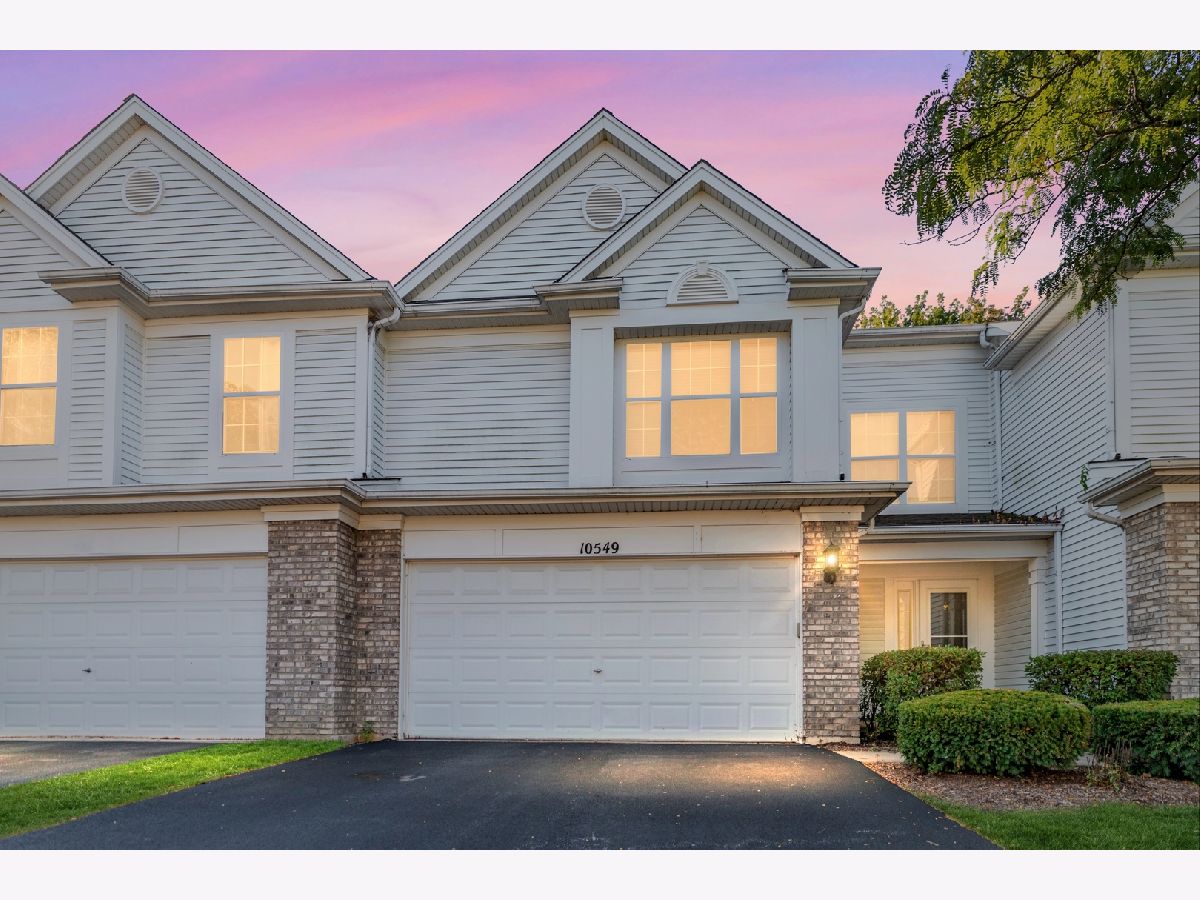  For Sale Huntley Illinois, 10549 Wakefield Lane