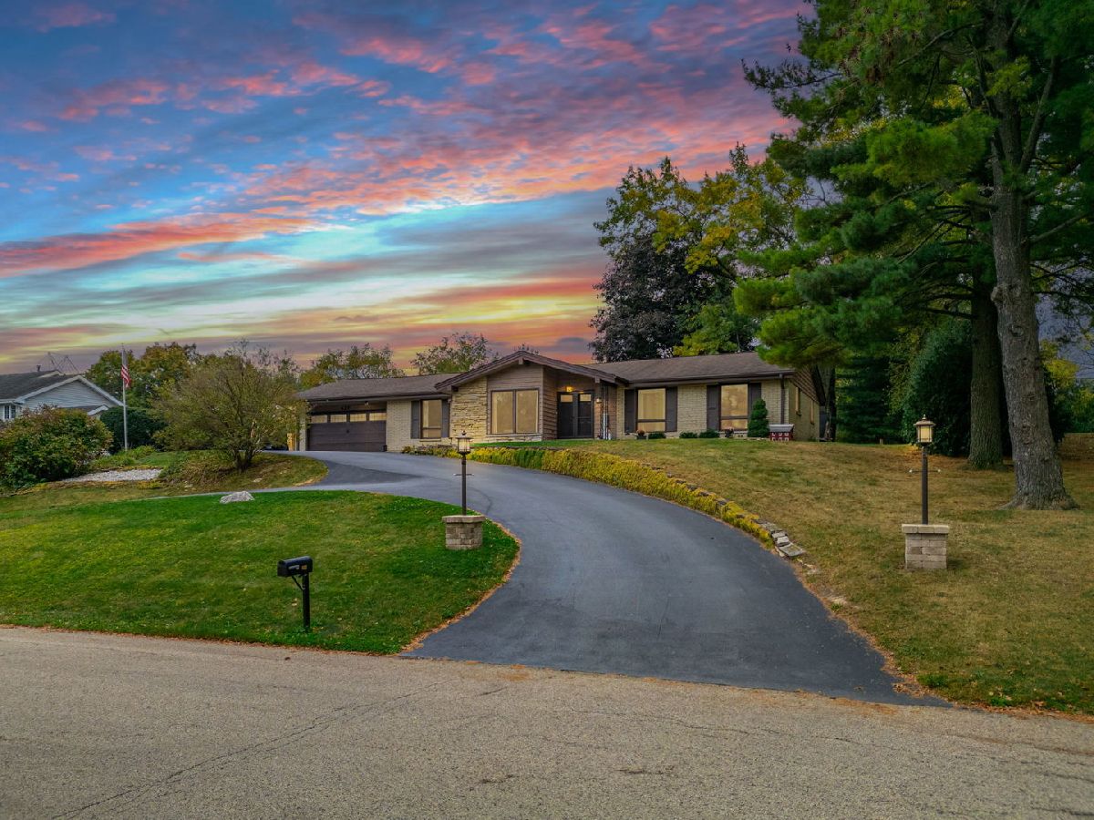 For Sale Belvidere Illinois, 437 Edgewood Lane