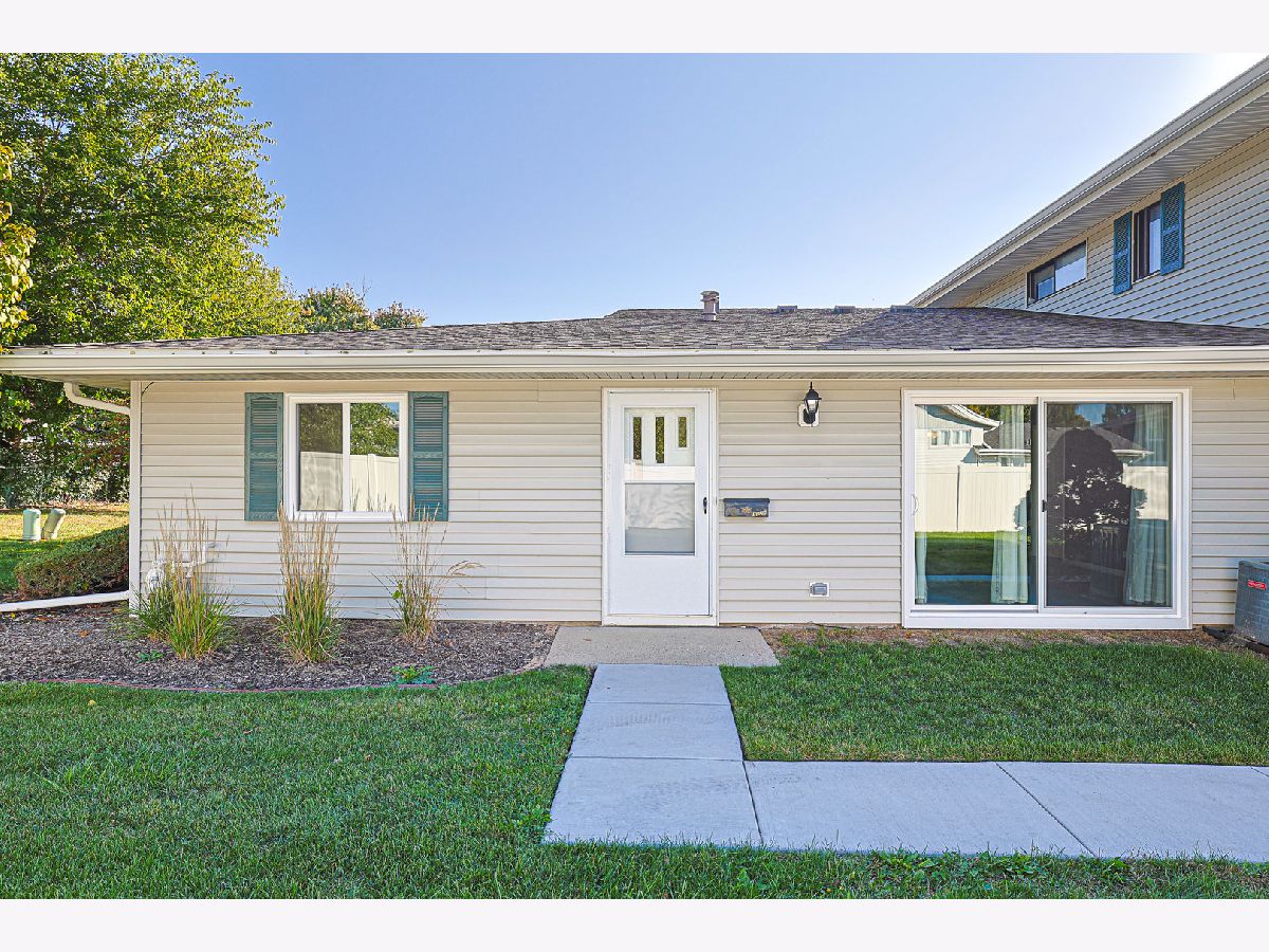  For Sale Schaumburg Illinois, 1128 Quanset Court