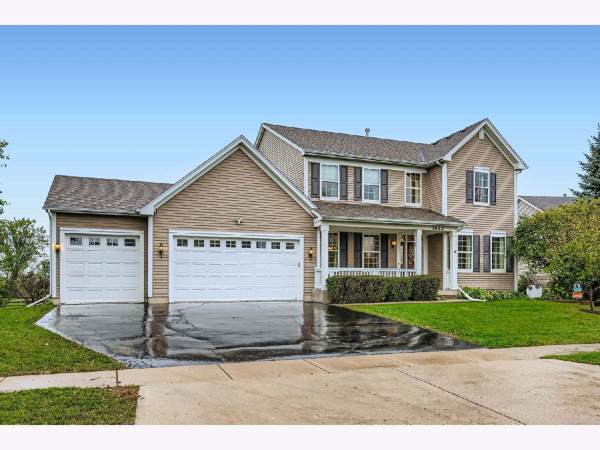  For Sale Mchenry Illinois, 1622 Conway Circle