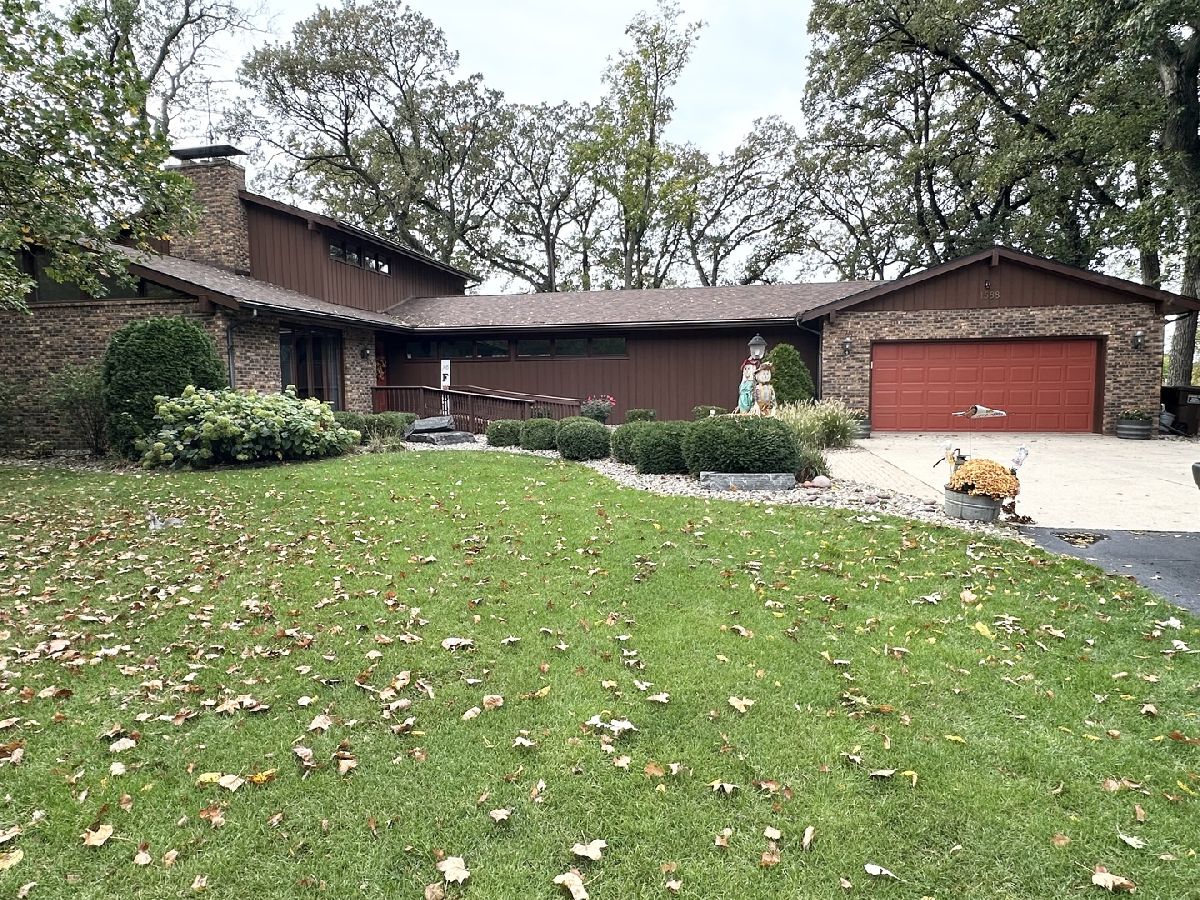  For Sale St Anne Illinois, 1588 Bittersweet Drive