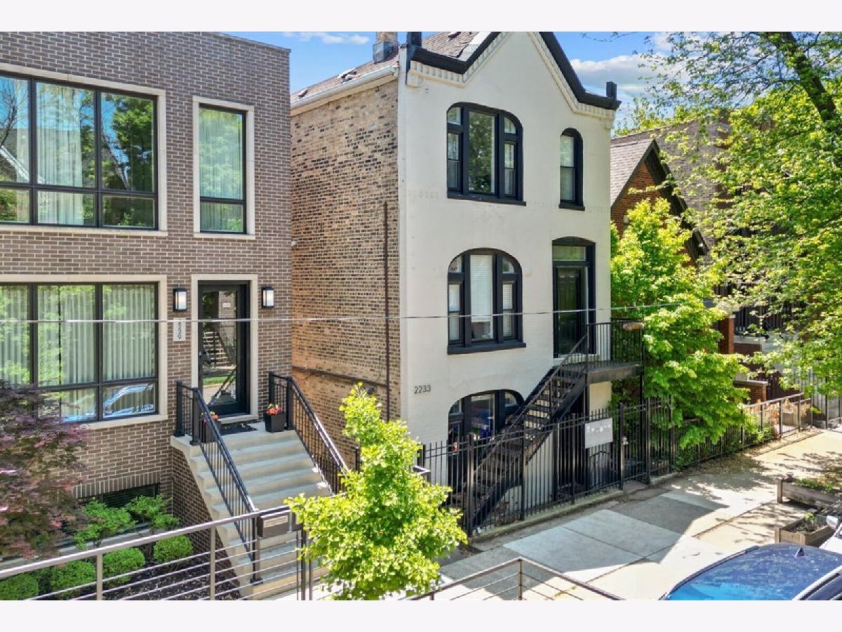  For Sale Chicago Illinois, 2233 Shakespeare Avenue