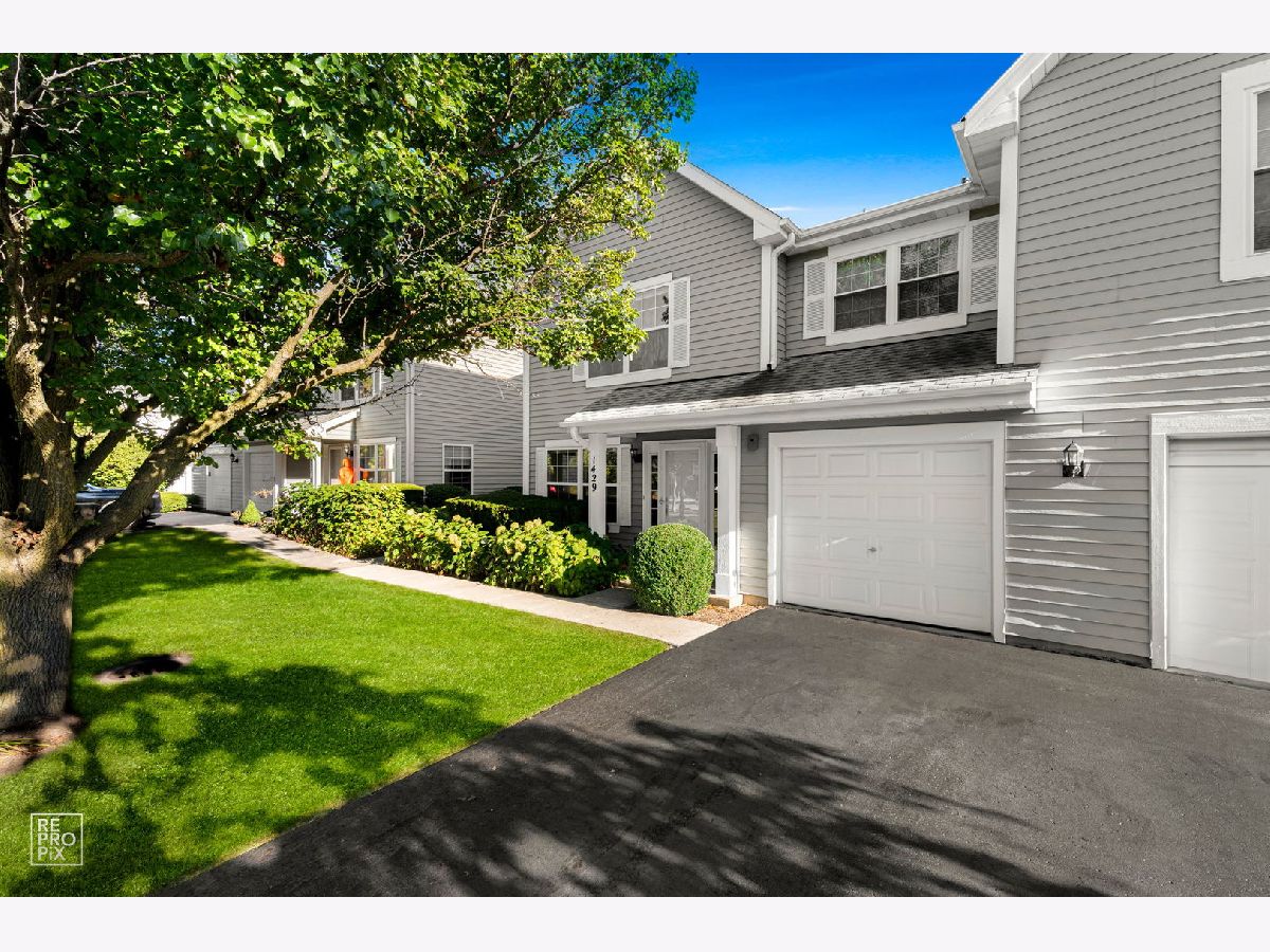  For Rent Mundelein Illinois, 1429 Orleans
