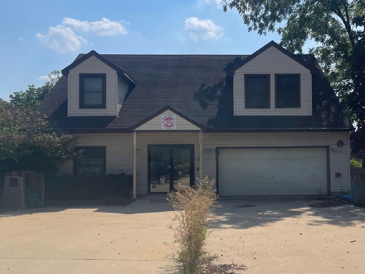  For Sale Lisle Illinois, 1203 Lisle Place