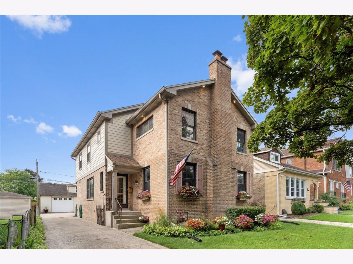  For Sale Chicago Illinois, 7315 Lunt Avenue