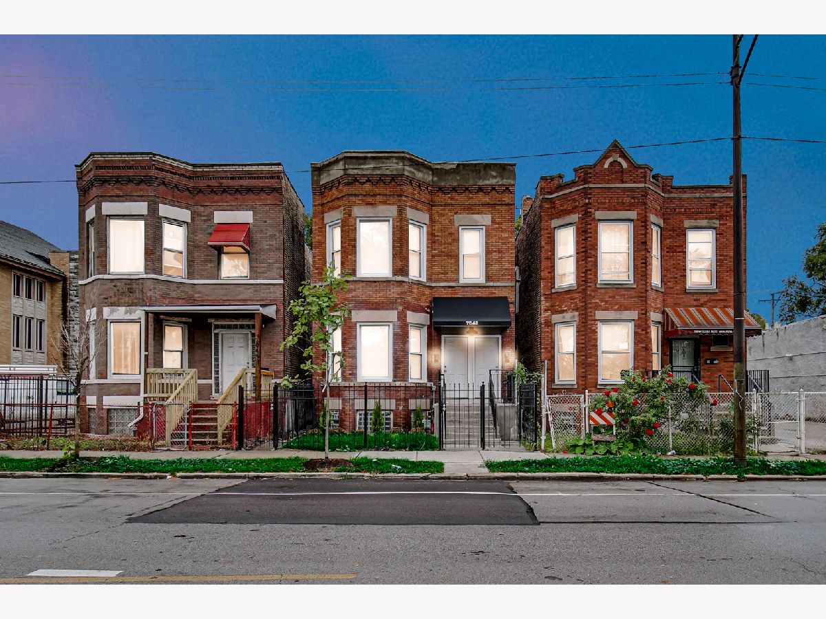 For Sale Chicago Illinois, 7042 Racine Avenue