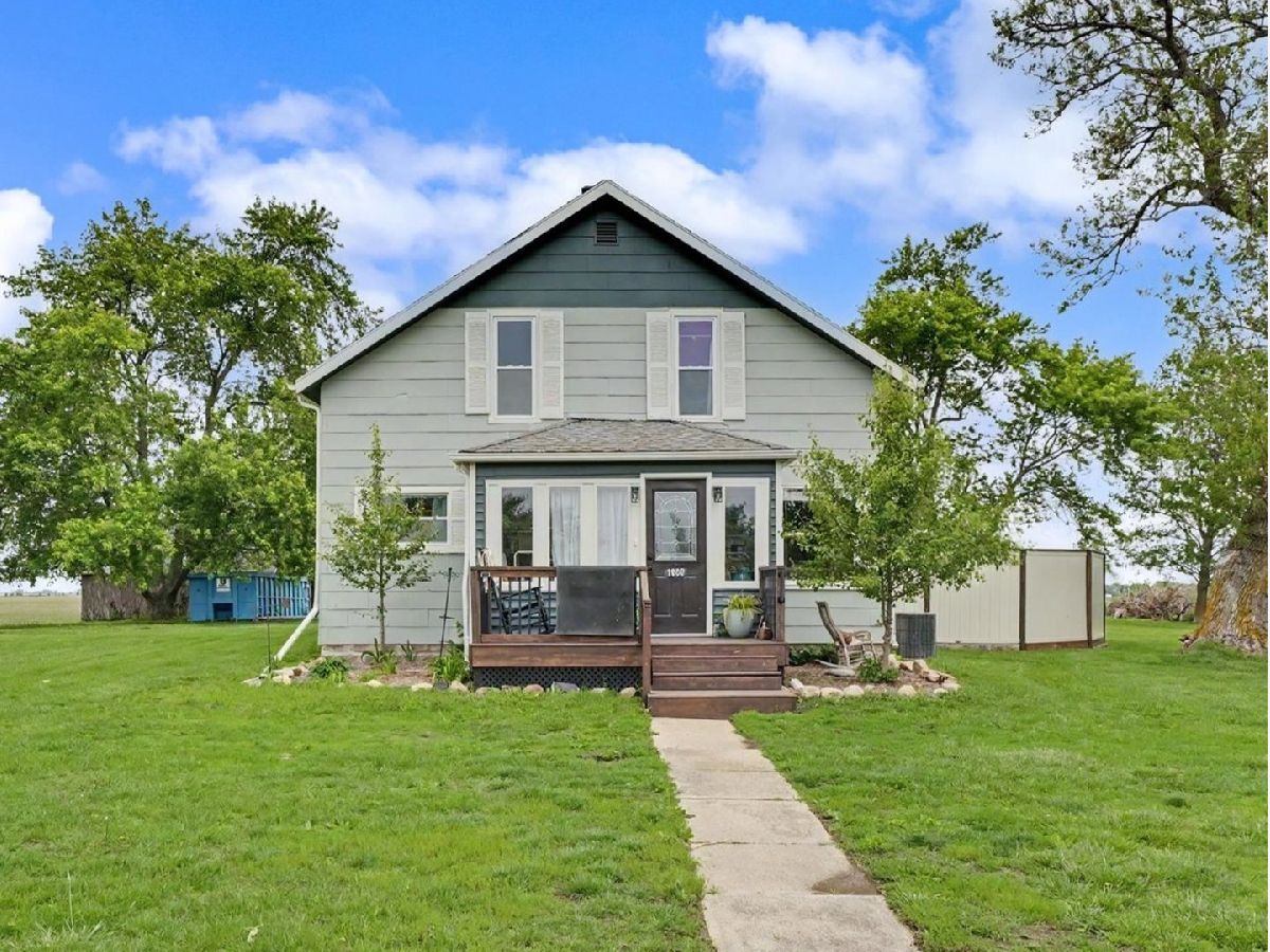  For Sale Sidney Illinois, 1980 County Road 900