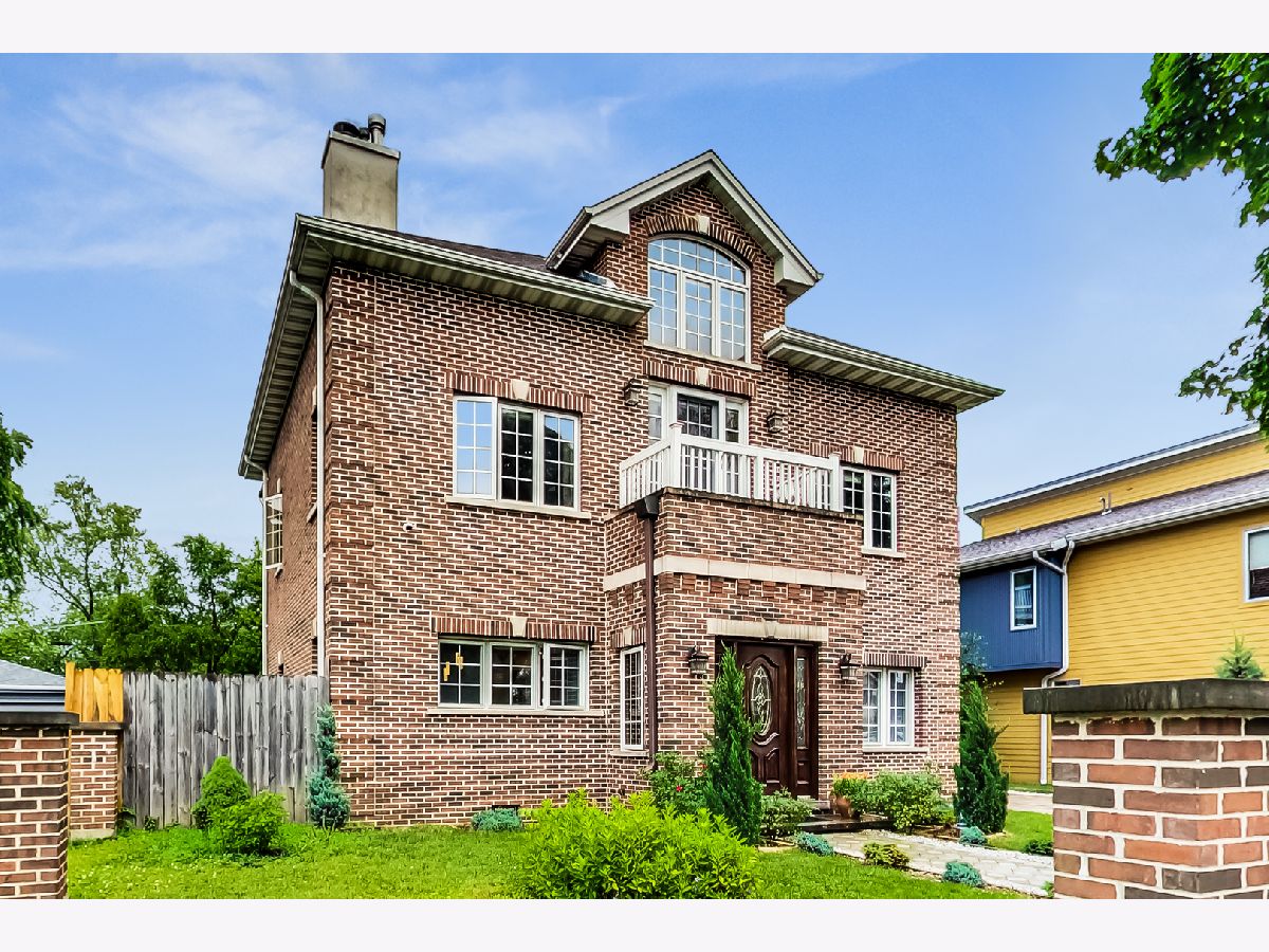  For Sale Des Plaines Illinois, 2609 Eisenhower Drive