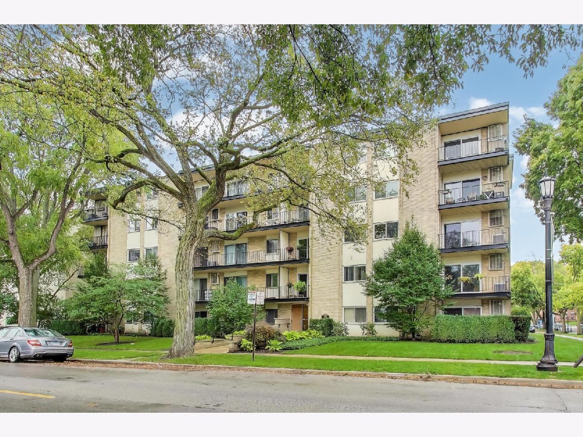  For Sale Evanston Illinois, 828 Oakton Street