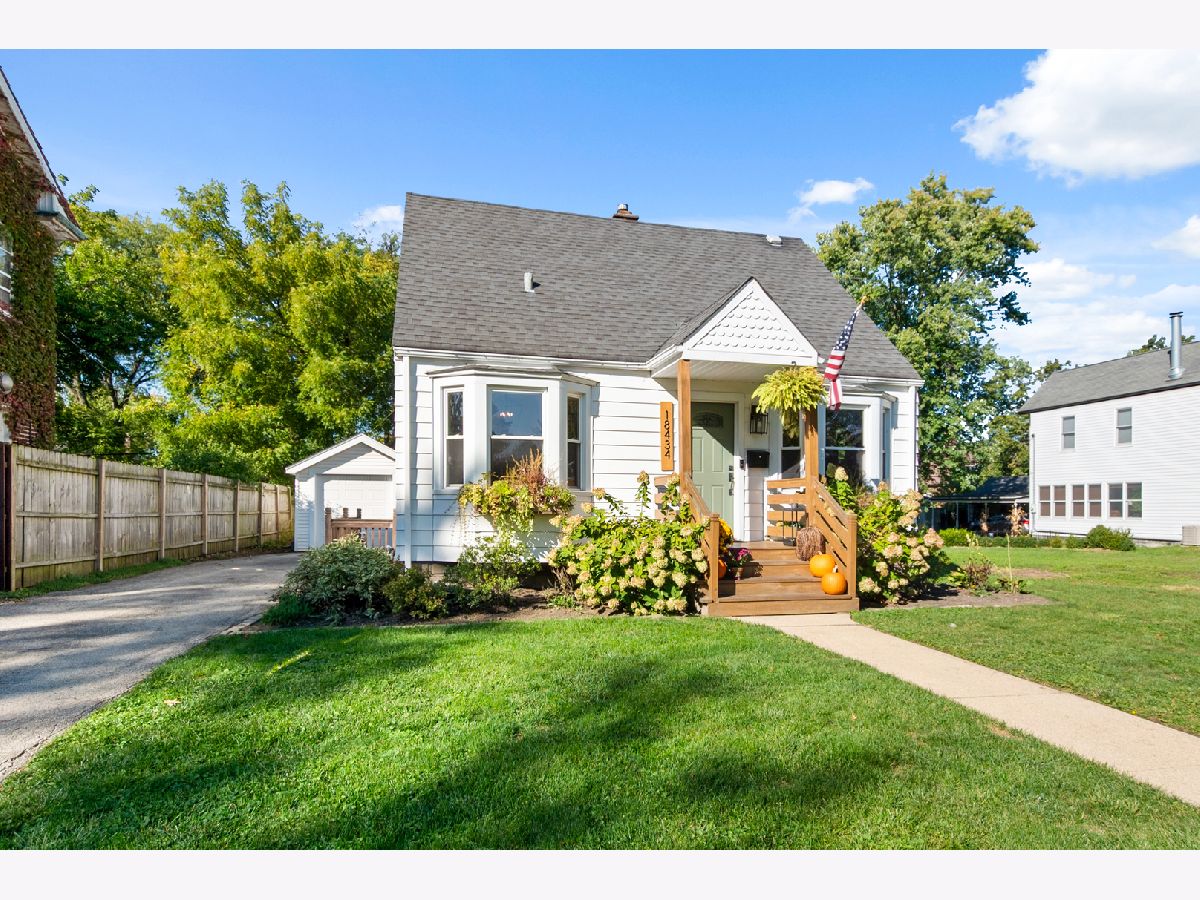 For Sale Homewood Illinois, 18434 Dundee Avenue