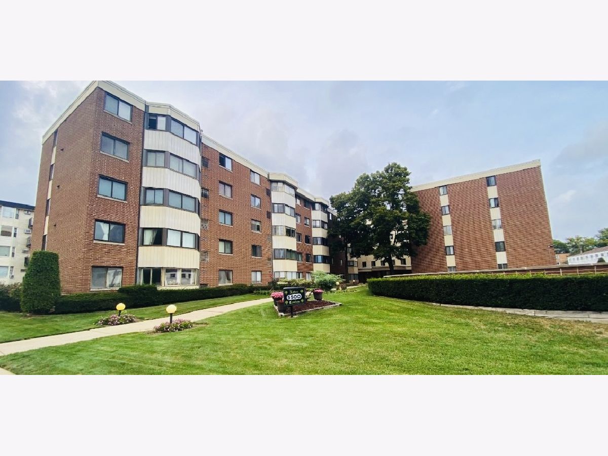 For Sale Morton Grove Illinois, 5500 Lincoln Avenue