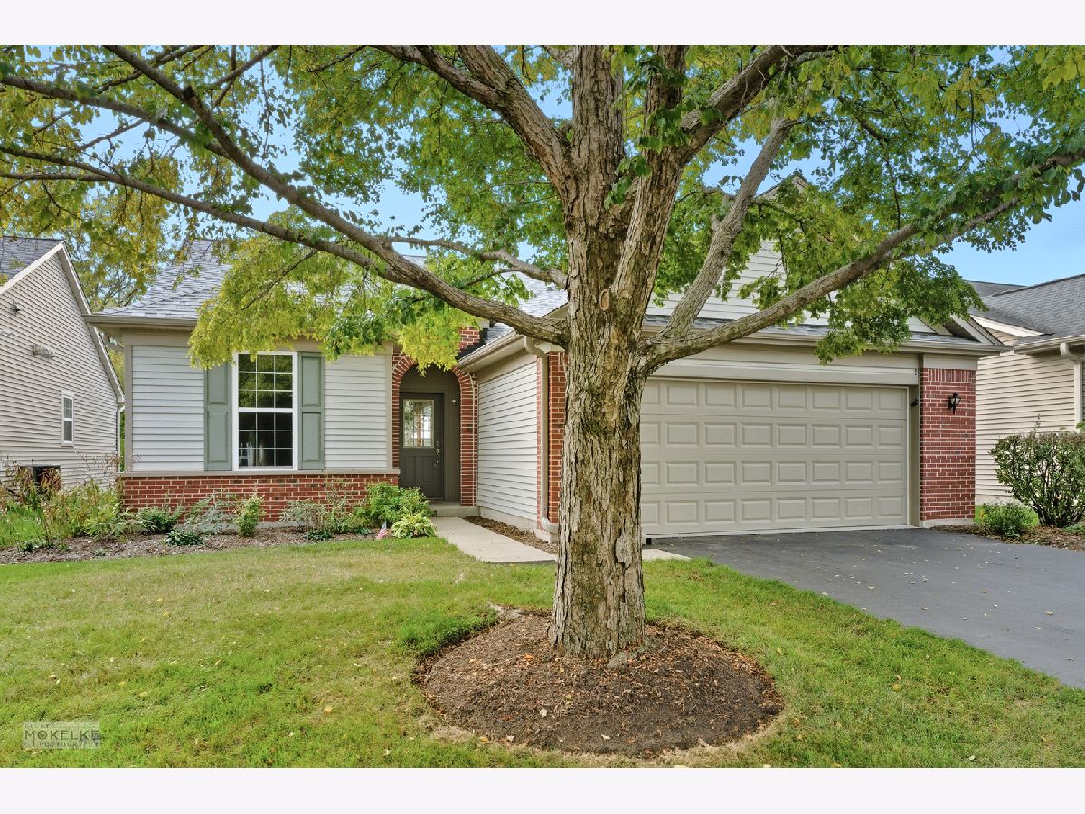  For Sale Elgin Illinois, 2821 Cascade Falls Circle