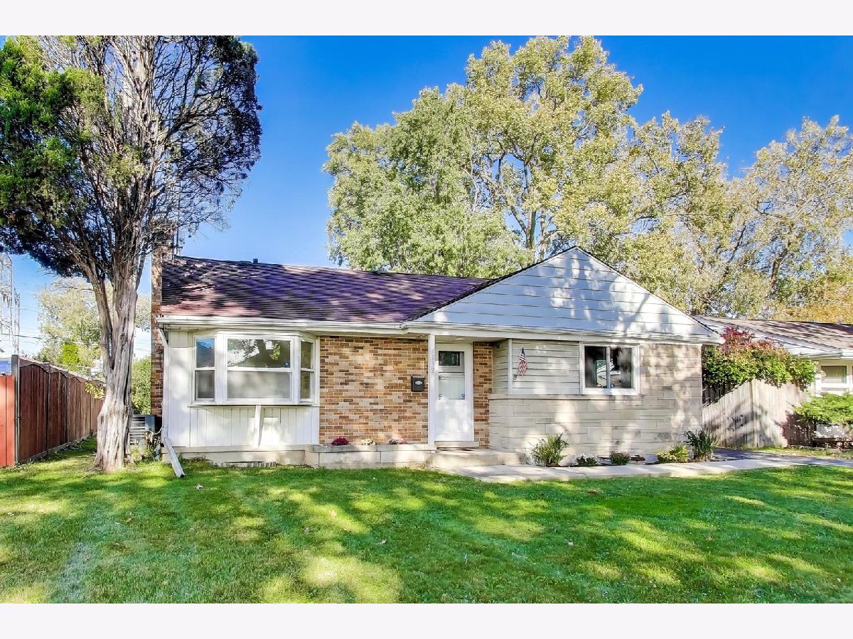 For Sale Morton Grove Illinois, 7332 Davis Street