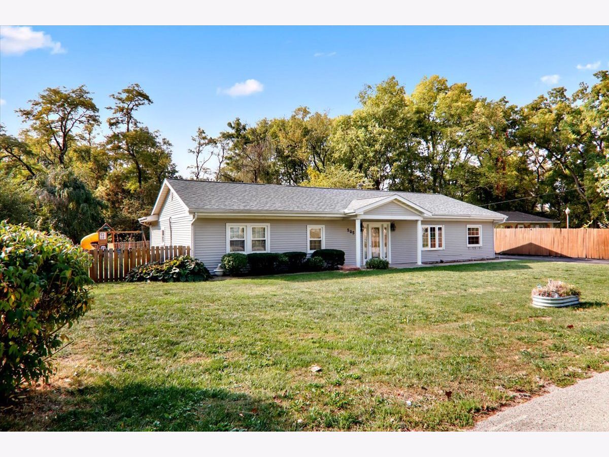  For Sale Heyworth Illinois, 505 Vorey Street