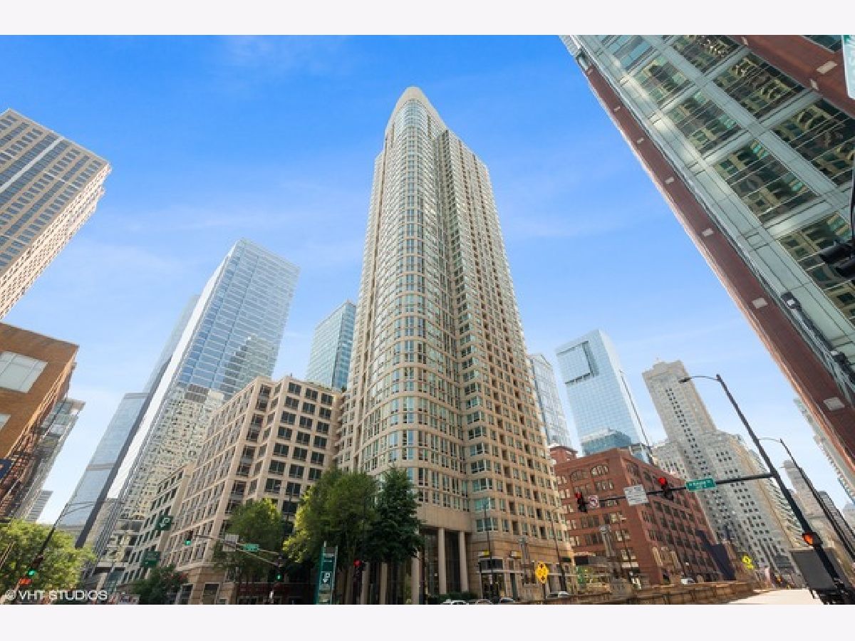 For Rent Chicago Illinois, 345 La Salle