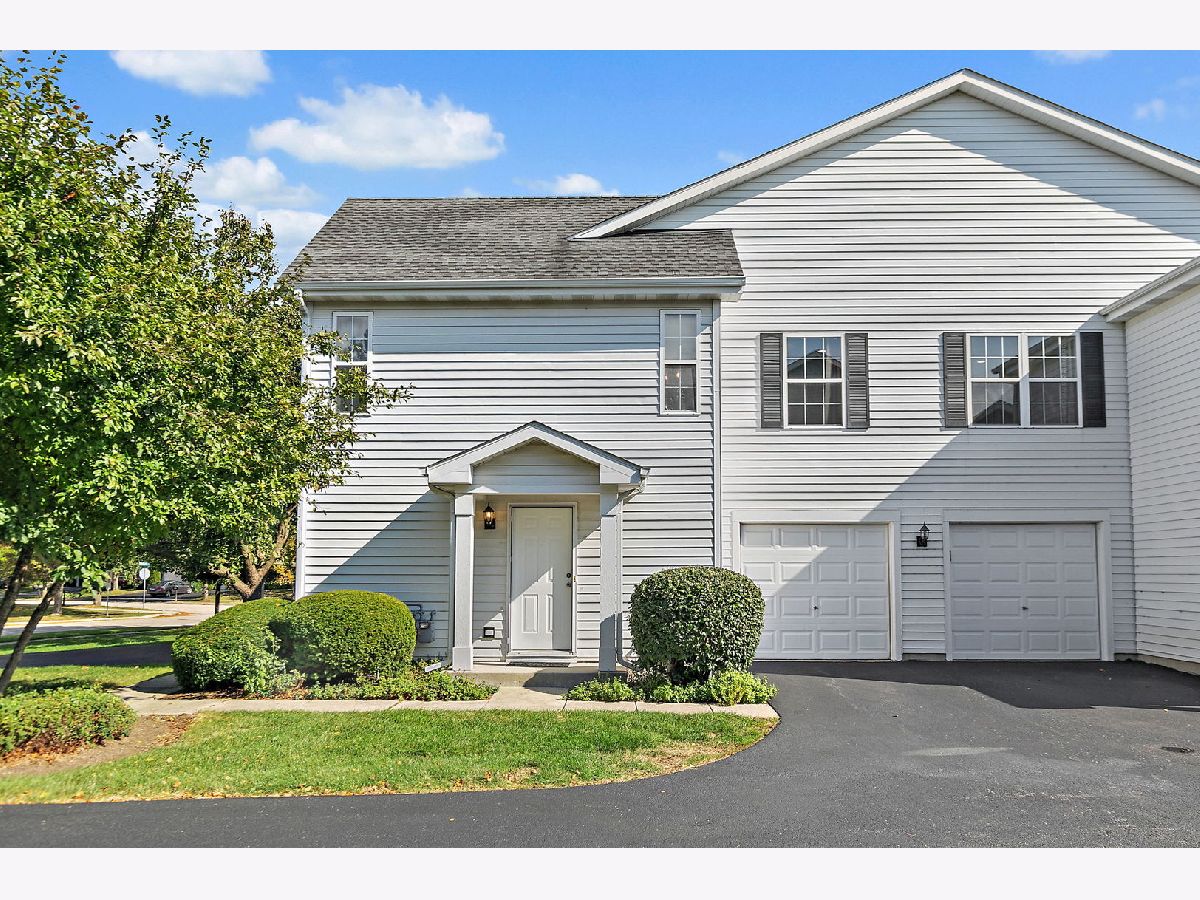  For Rent Mundelein Illinois, 1441 Orleans