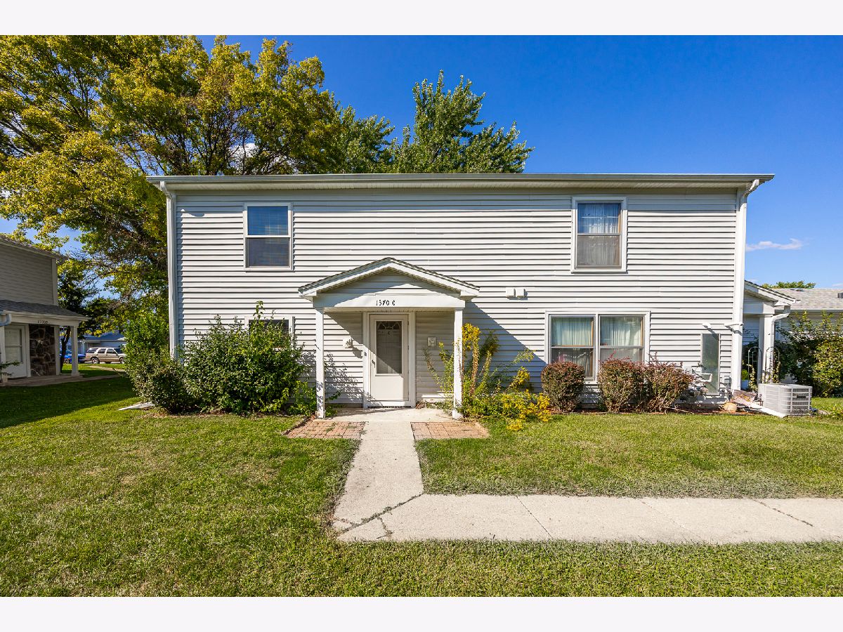  For Rent Aurora Illinois, 1370 Glen