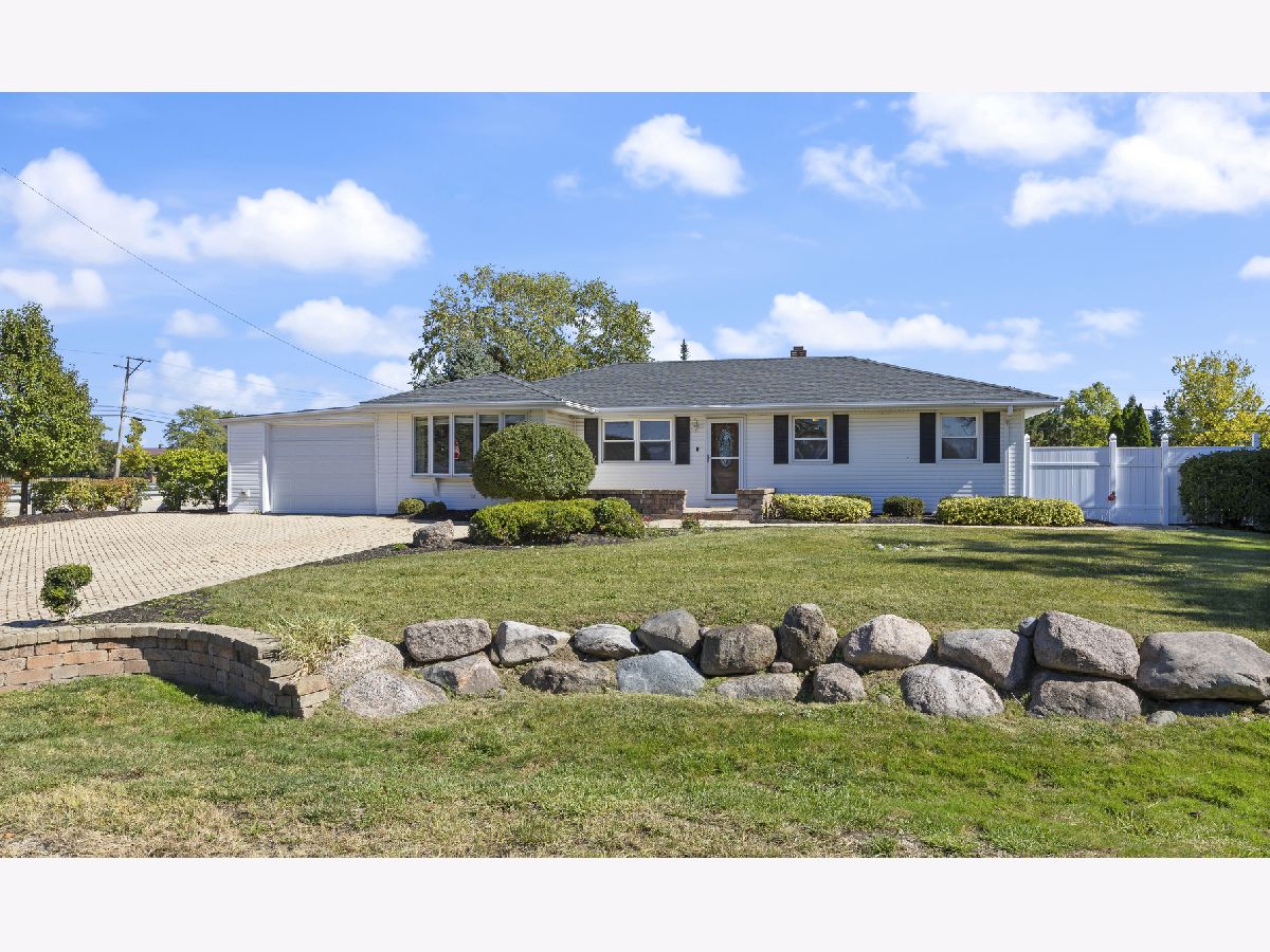  For Sale Homer Glen Illinois, 15911 Codo Drive