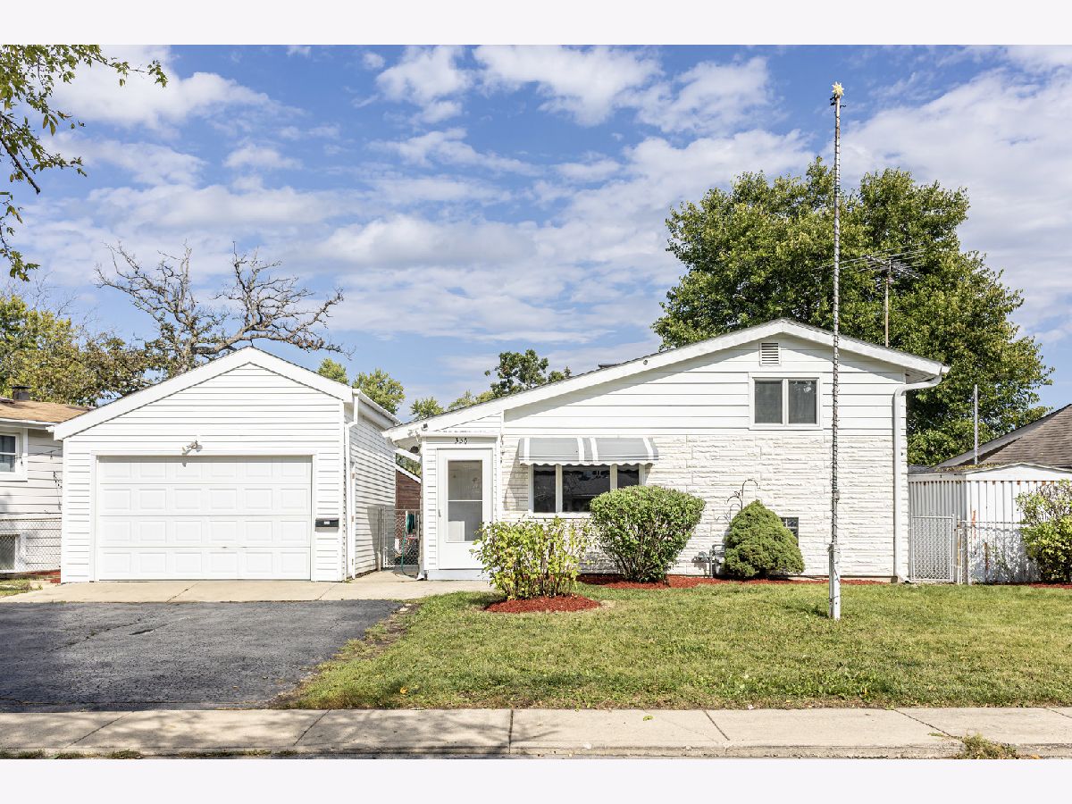  For Sale Carpentersville Illinois, 336 Delaware Street