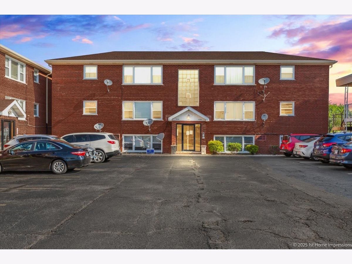  For Sale Worth Illinois, 7110 107th Street
