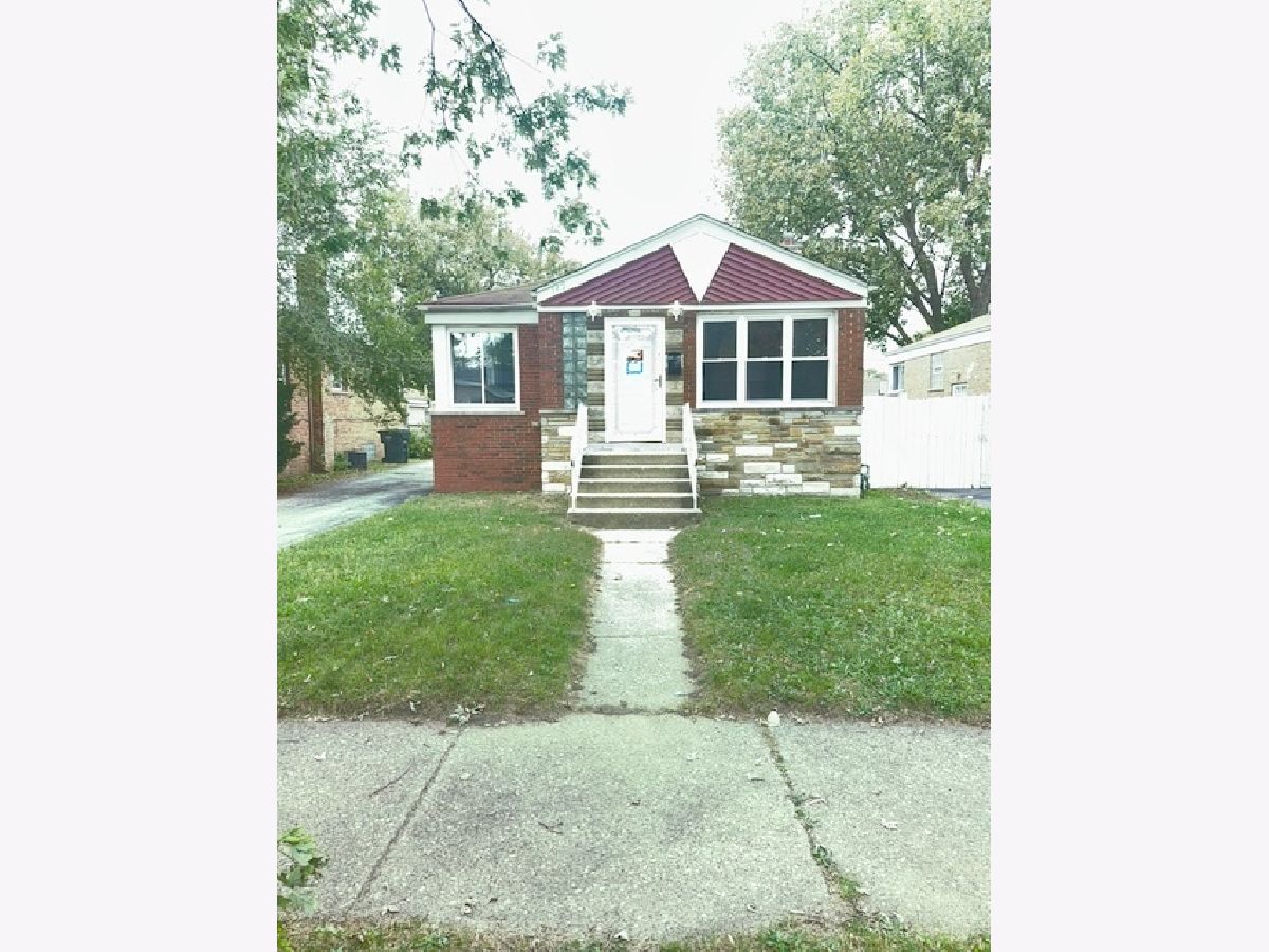  For Sale Dolton Illinois, 14234 Minerva Avenue