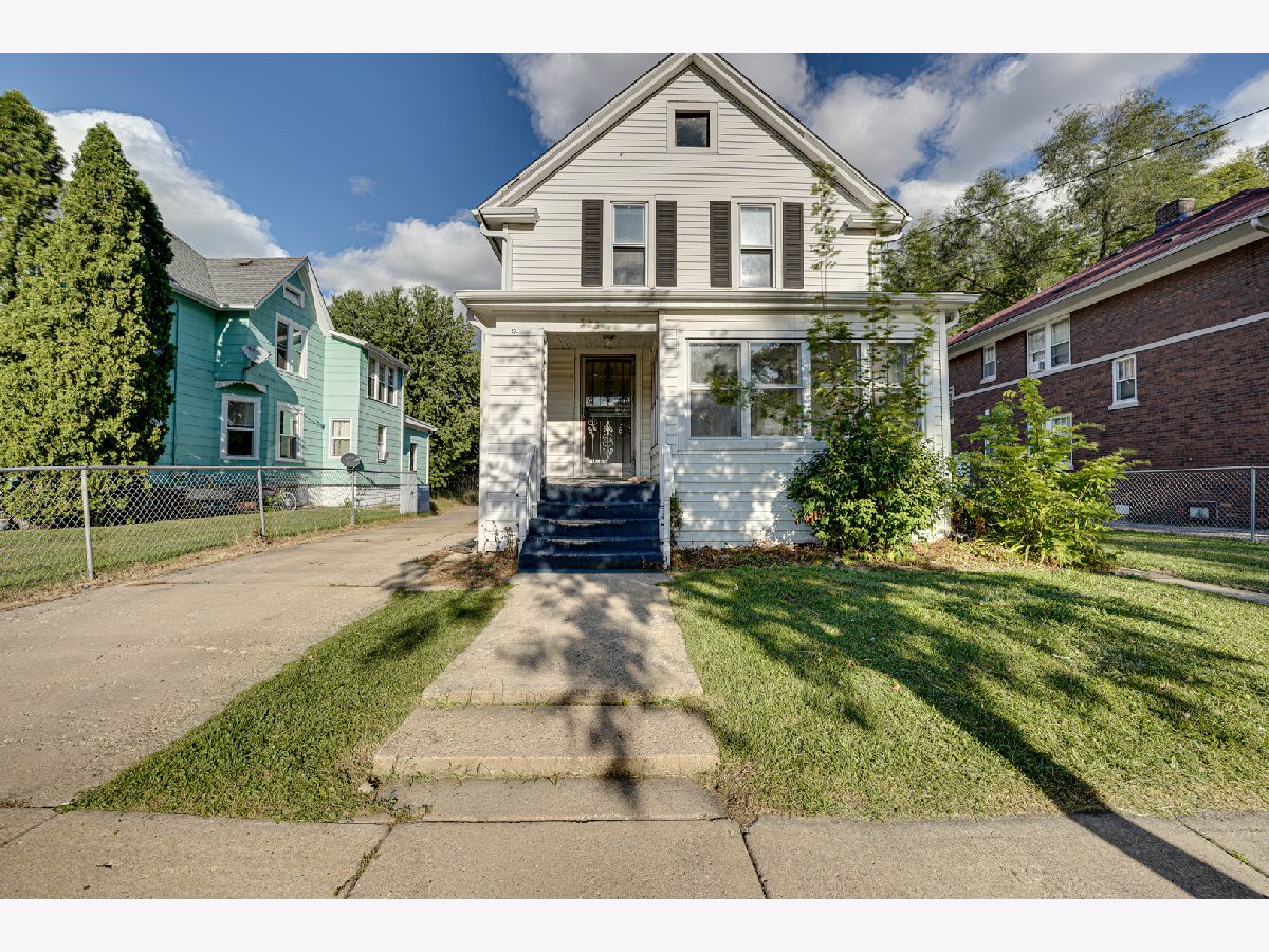 For Rent Aurora Illinois, 523 Grand
