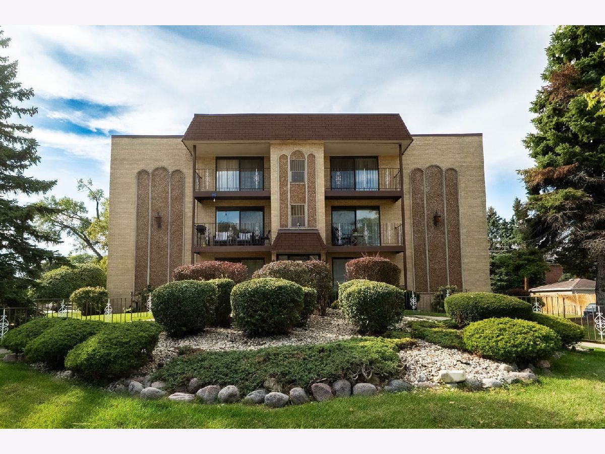  For Sale Chicago Illinois, 4702 Austin Avenue