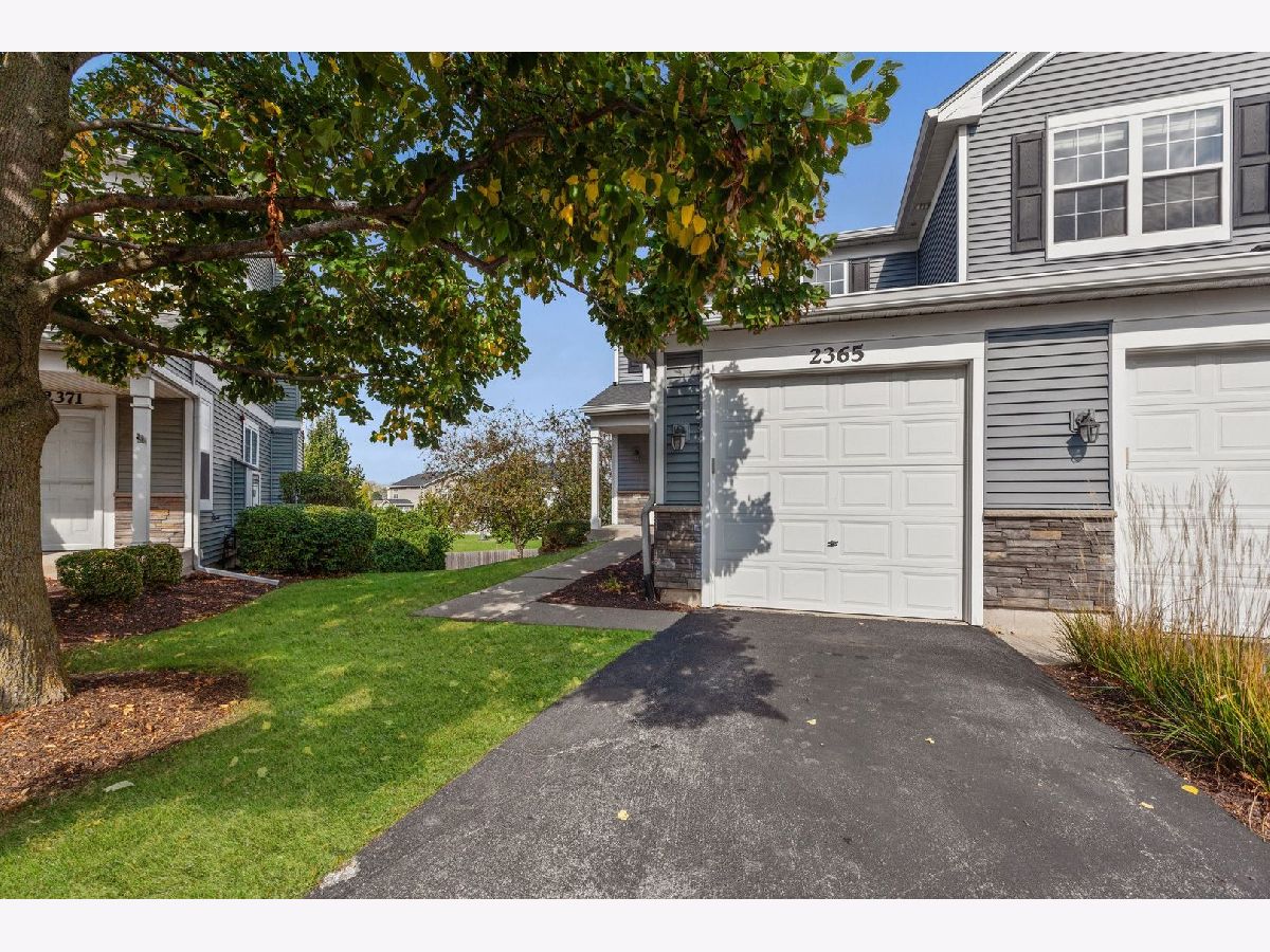  For Sale Naperville Illinois, 2365 Overlook Court