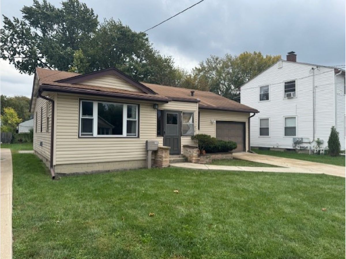  For Sale Aurora Illinois, 215 Ohio Street