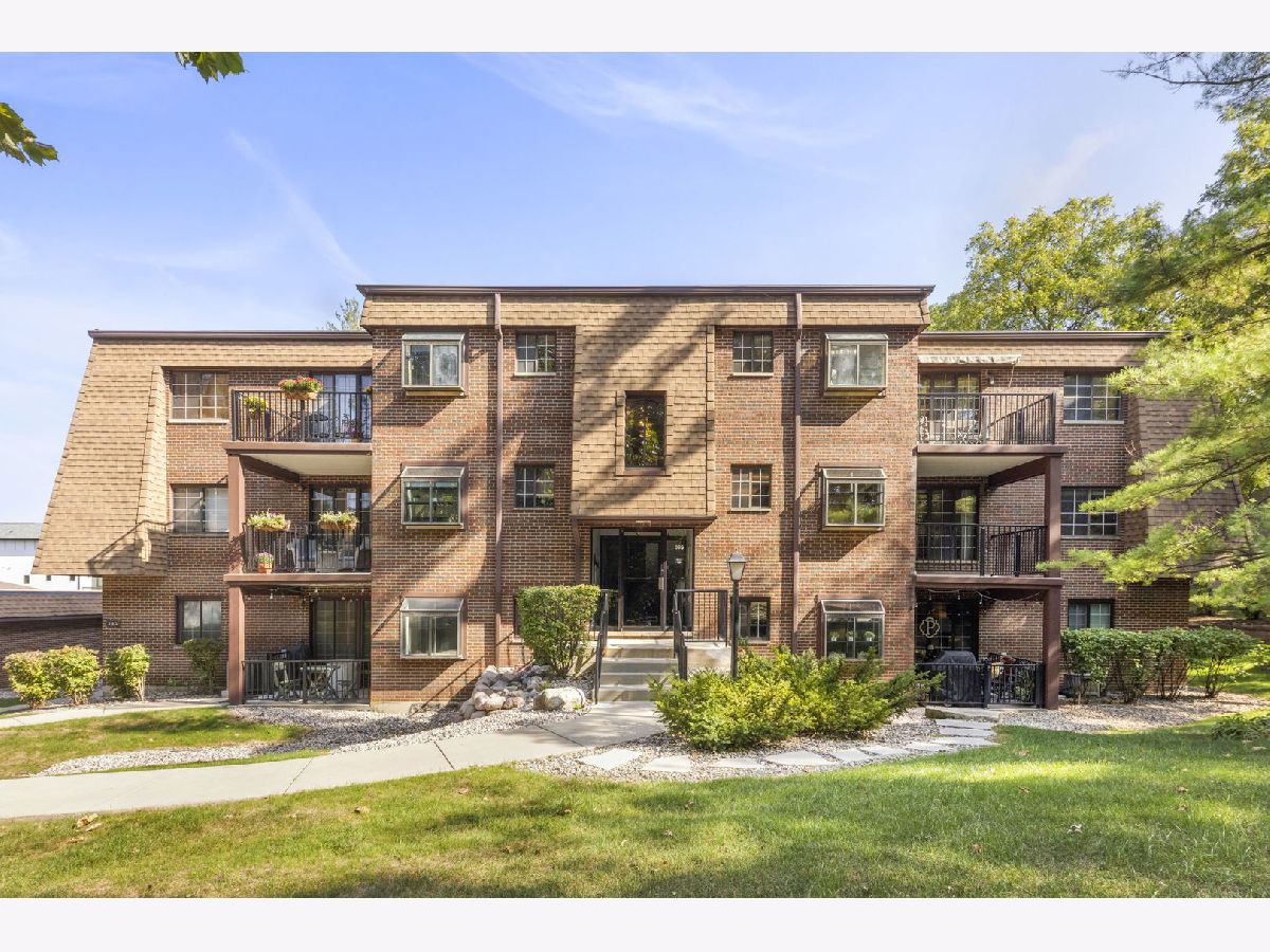 For Sale Glen Ellyn Illinois, 393 Duane Street