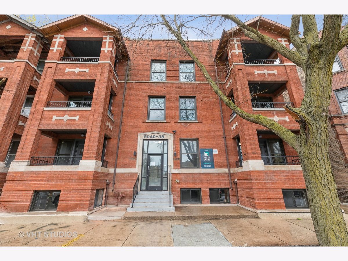 For Rent Chicago Illinois, 5040 Saint Lawrence