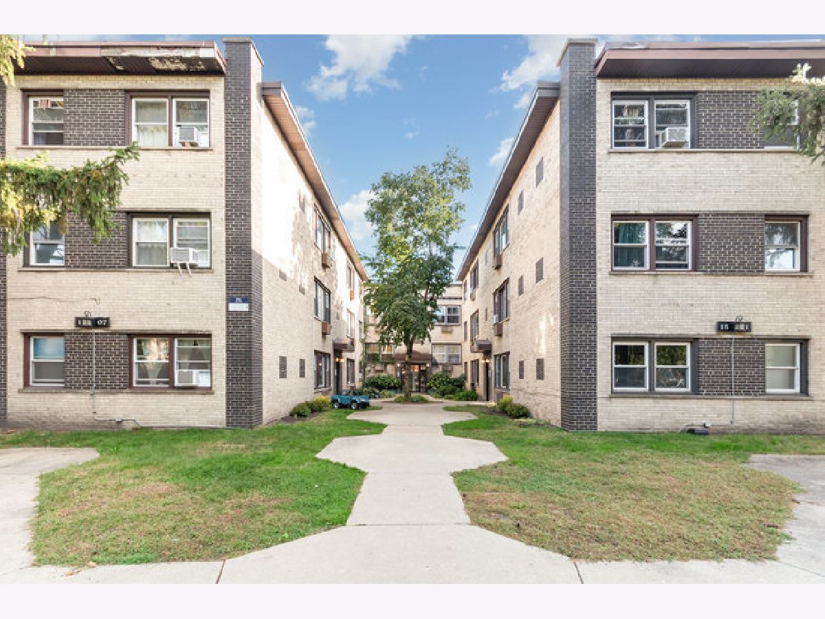 For Sale Chicago Illinois, 1511 Birchwood Avenue