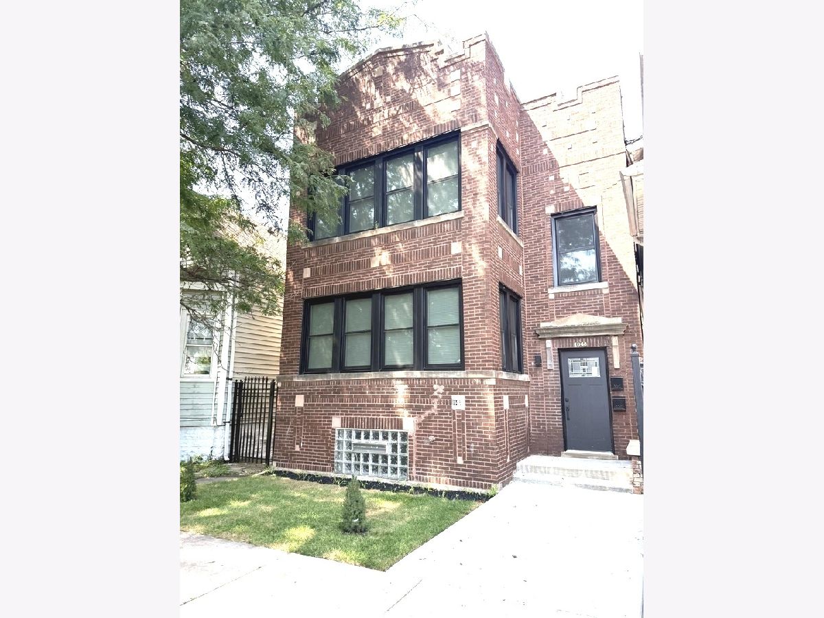  For Sale Chicago Illinois, 1048 Marquette Road