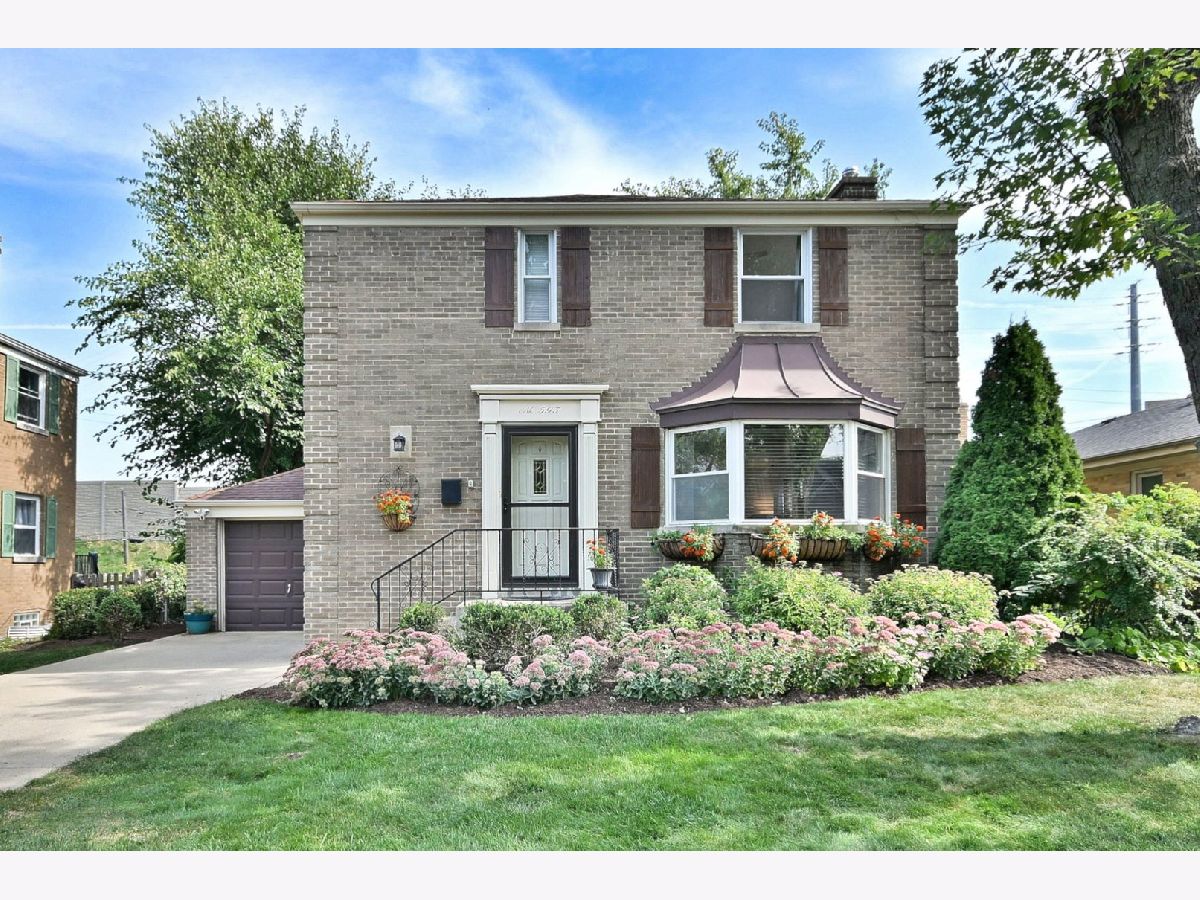 For Sale Elmhurst Illinois, 593 Edgewood Avenue