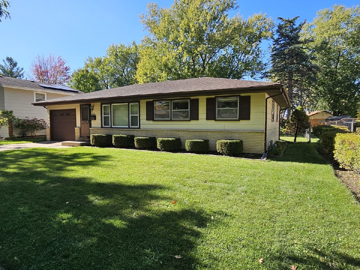  For Sale Elgin Illinois, 1372 Algonquin Drive