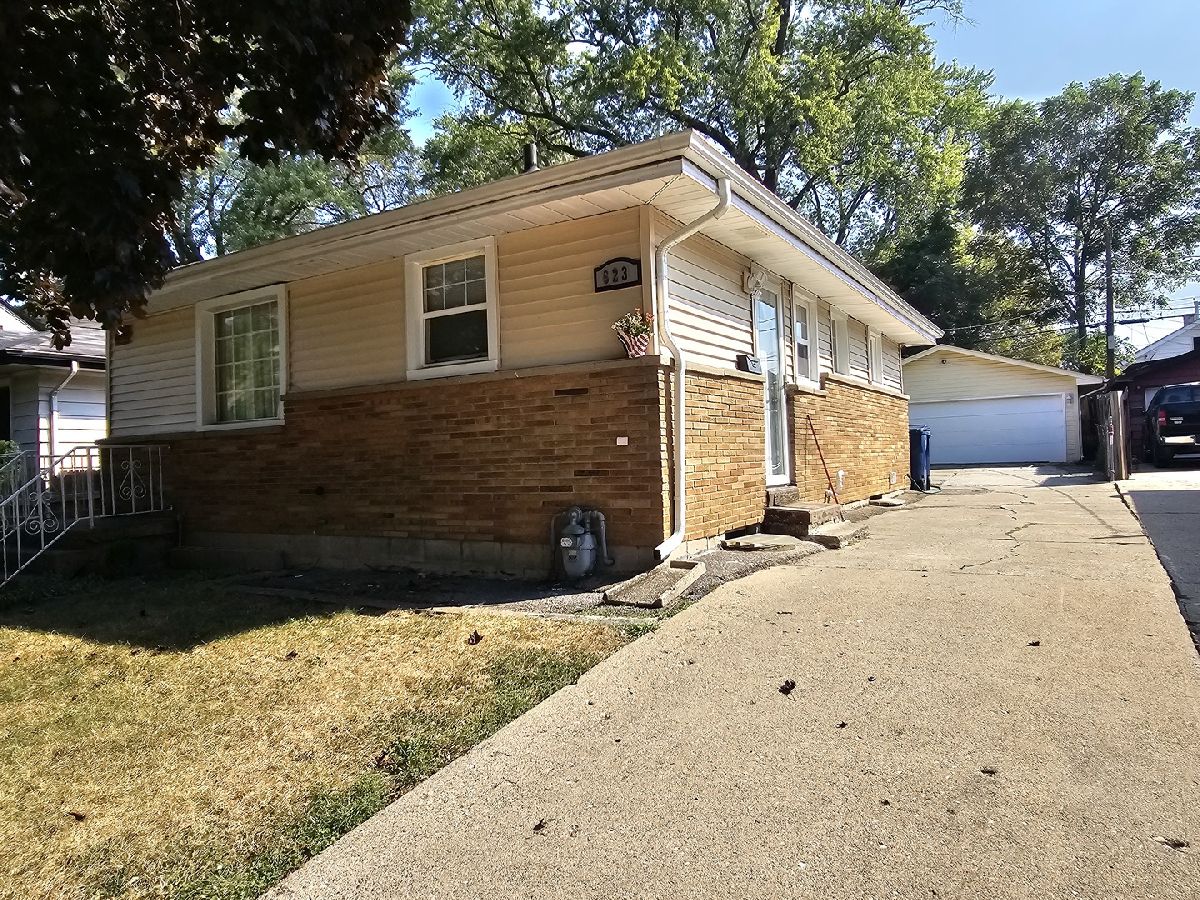  For Rent Waukegan Illinois, 623 Yeoman