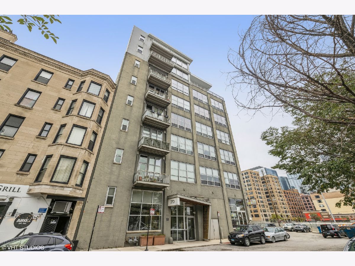 For Rent Chicago Illinois, 770 Gladys